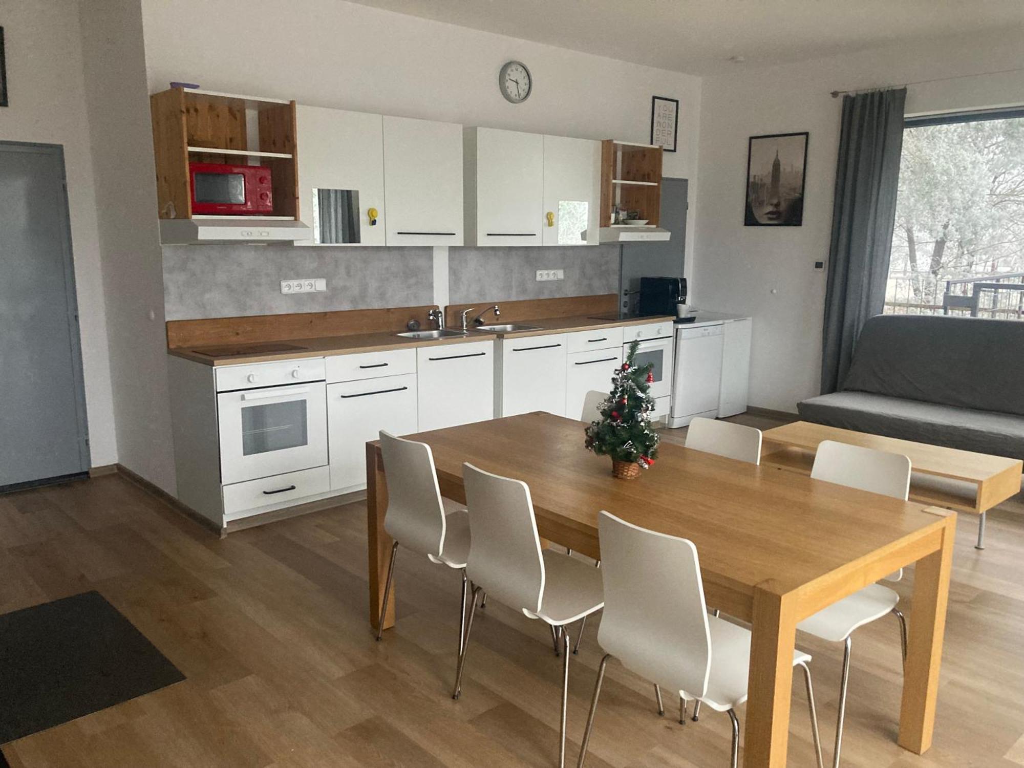 Appartement Kuk Racice Extérieur photo